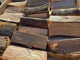 Top Quality Hardwood Oak Firewood Logs Kiln Dried Round Wood Chunks for Long Burning Firep